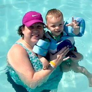 Meet your Posher, Amy